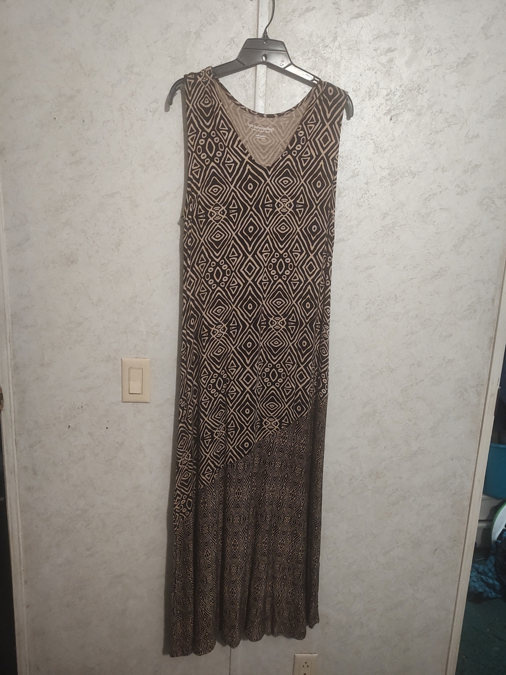 Soft Surroundings Brown and Cream Geometric Maxi Dress